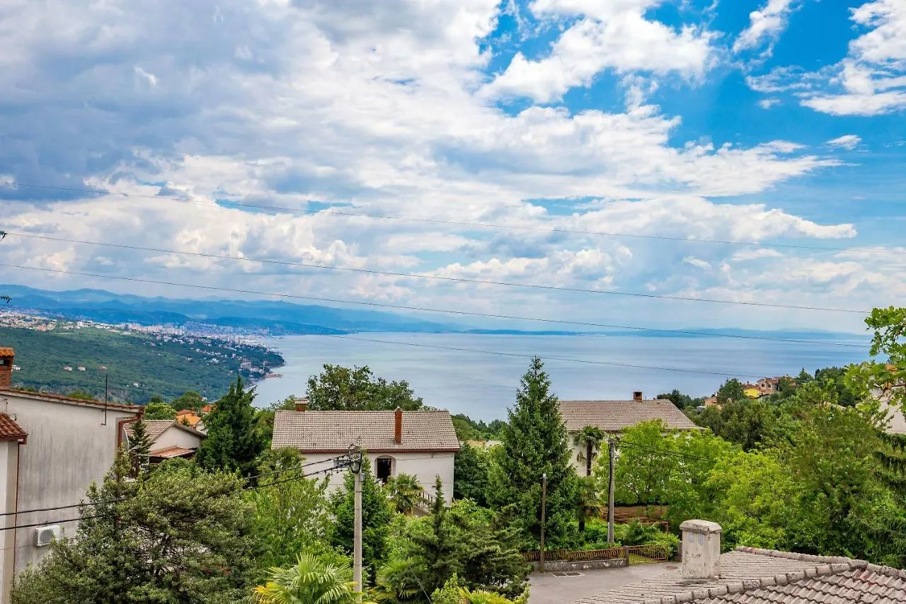 Villa Dragi With Pool, Sauna, & Whirlpool Opatija Apartament