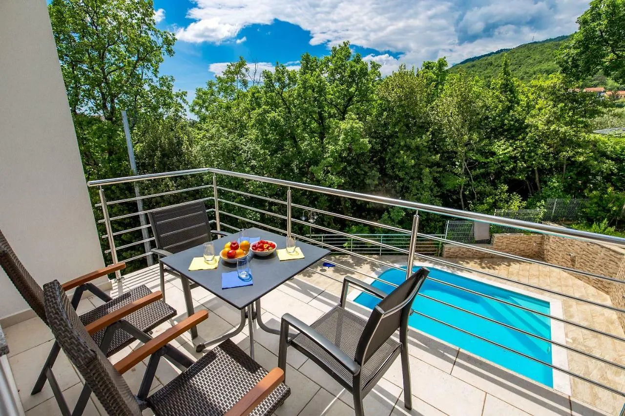 Villa Dragi With Pool, Sauna, & Whirlpool Abbázia 0*,